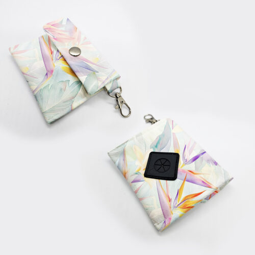 kupownik strelicje na jasnym tle