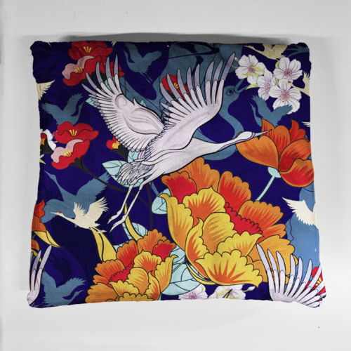 poduszka zurawie w kwiatach