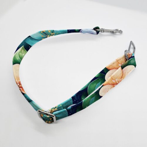 zapiecie pasa platki w rosie